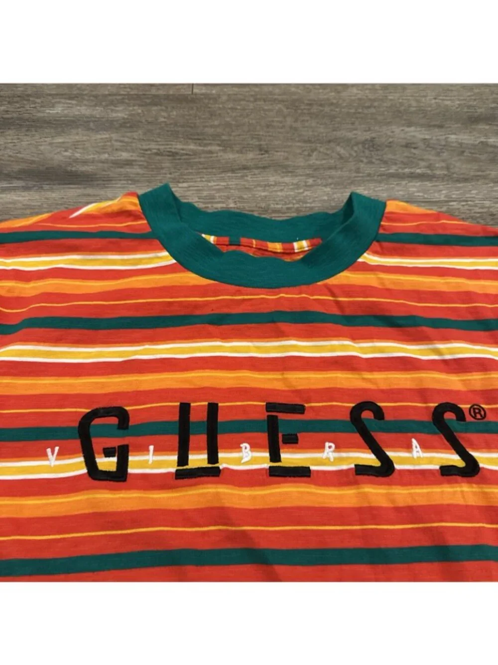 GUESS x J Balvin T-Shirt Men L Vibras Orange Green Rainbow Stripe Embroidered - Picture 2 of 5